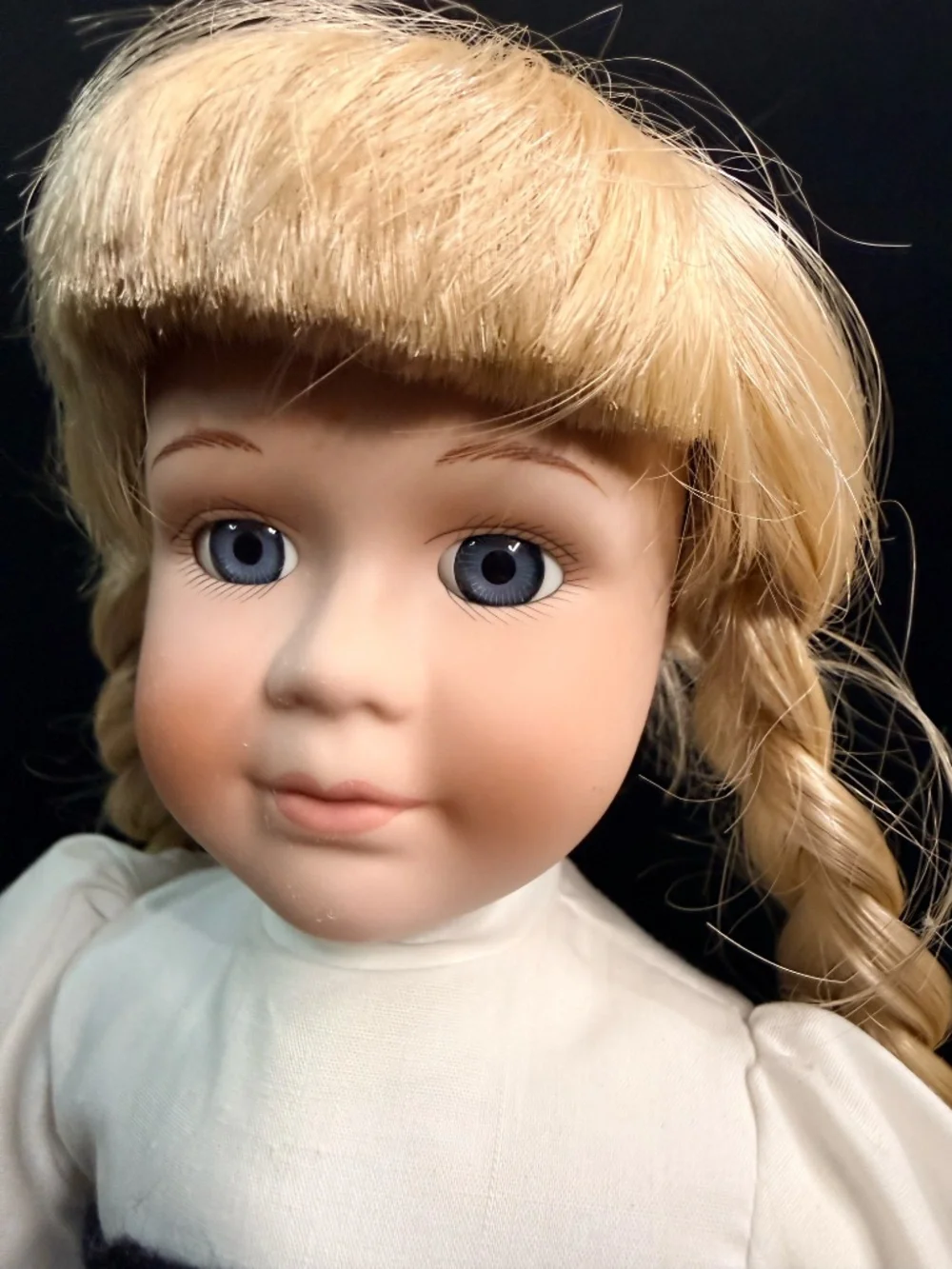 CHILI CREATION Euro-Exquisite Handmade German Doll